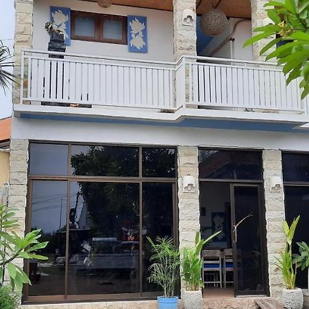 Turtle Island Homestay サヌール エクステリア 写真